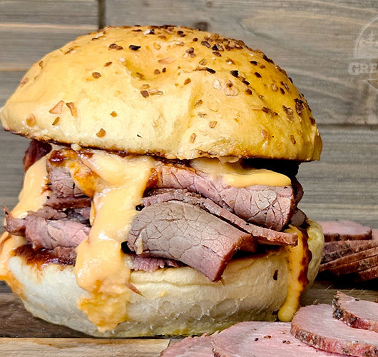 Smoked Roast Beef & Cheddar Cheese Sauce